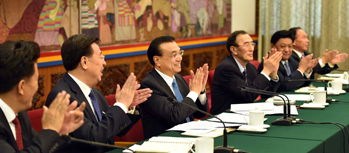 李克強(qiáng)主持召開國務(wù)院常務(wù)會(huì)議 確定加強(qiáng)財(cái)政民生支出保障的措施